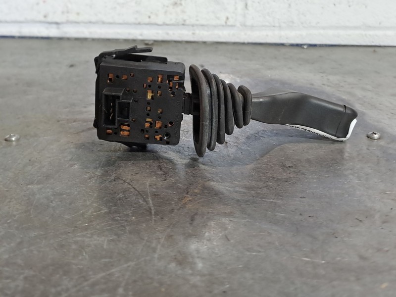 Recambio de mando intermitentes para opel meriva referencia OEM IAM   