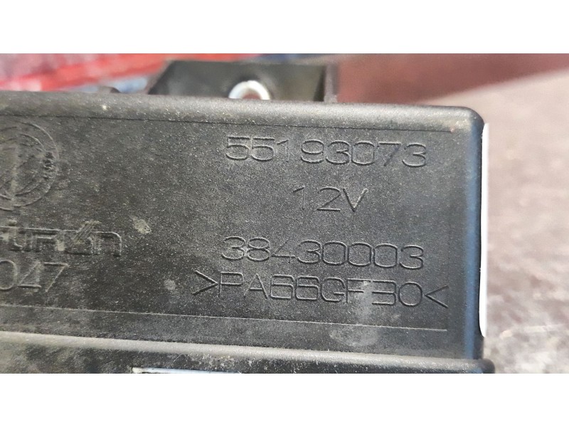 Recambio de caja precalentamiento para fiat punto 1.3 multijet 16v 90 dynamic referencia OEM IAM 55193073 38430003 