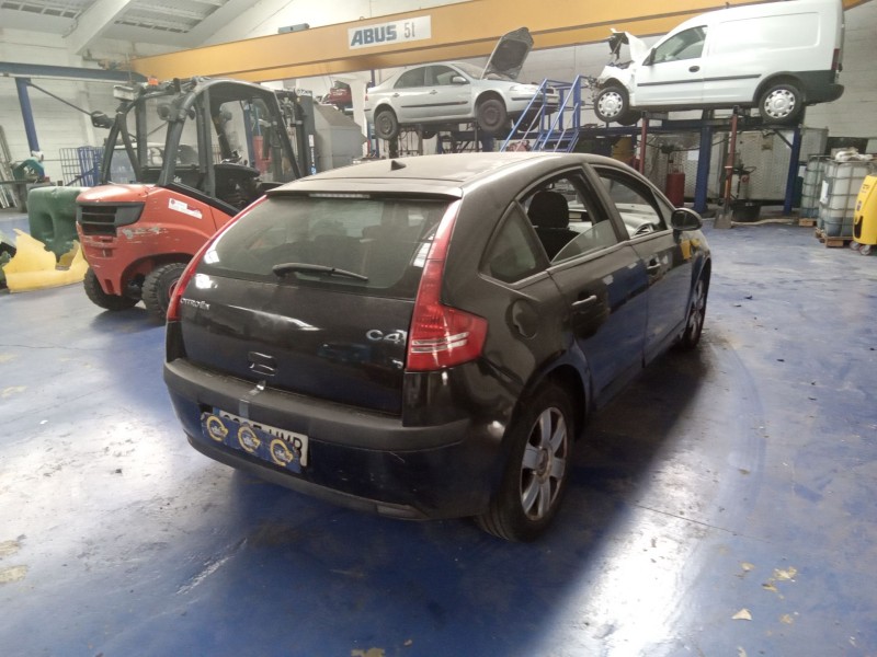 citroen c4 berlina del año 2007