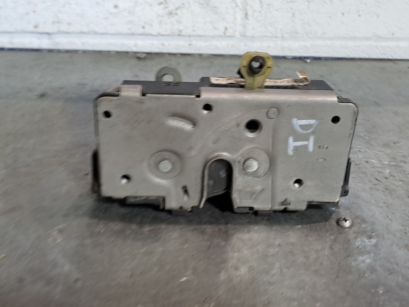 Recambio de cerradura puerta delantera izquierda para fiat punto (199)  | ...  | ... referencia OEM IAM 55702897 290805 