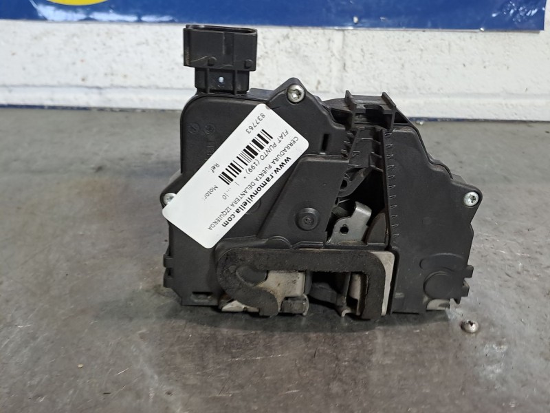 Recambio de cerradura puerta delantera izquierda para fiat punto (199)  | ...  | ... referencia OEM IAM 55702897 290805 