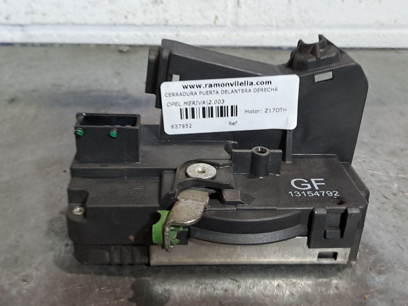 Recambio de cerradura puerta delantera derecha para opel meriva referencia OEM IAM 13154792  