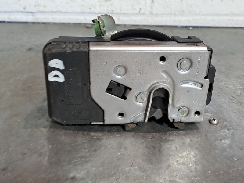 Recambio de cerradura puerta delantera derecha para opel meriva referencia OEM IAM 13154792  