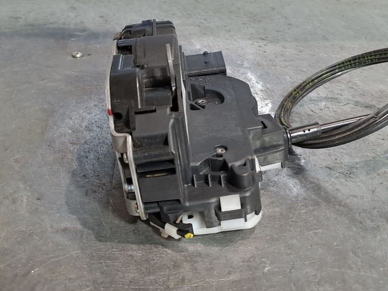 Recambio de cerradura puerta delantera derecha para opel insignia berlina expression referencia OEM IAM   