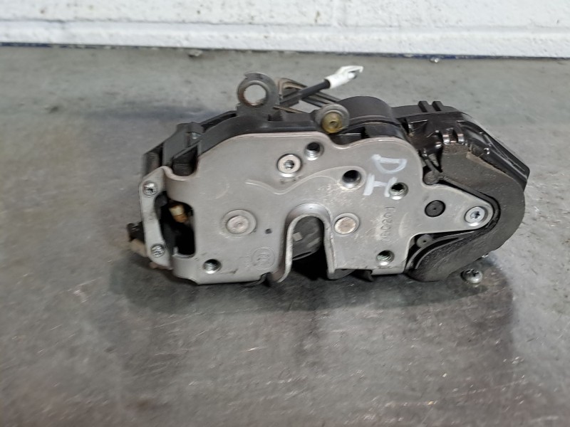 Recambio de cerradura puerta delantera izquierda para opel insignia berlina expression referencia OEM IAM   