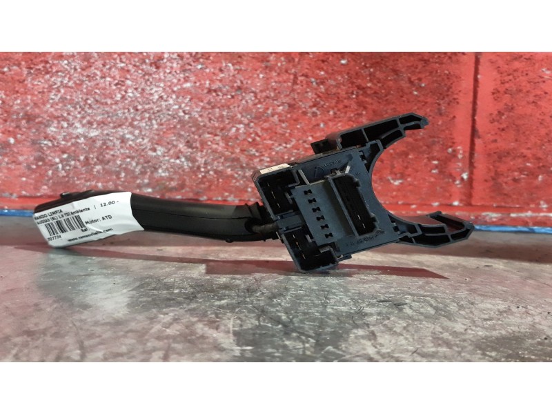 Recambio de mando limpia para audi a3 (8l) 1.9 tdi ambiente | 12.00 - 12.03 1.9 tdi ambiente | 12.00 - 12.03 referencia OEM IAM 