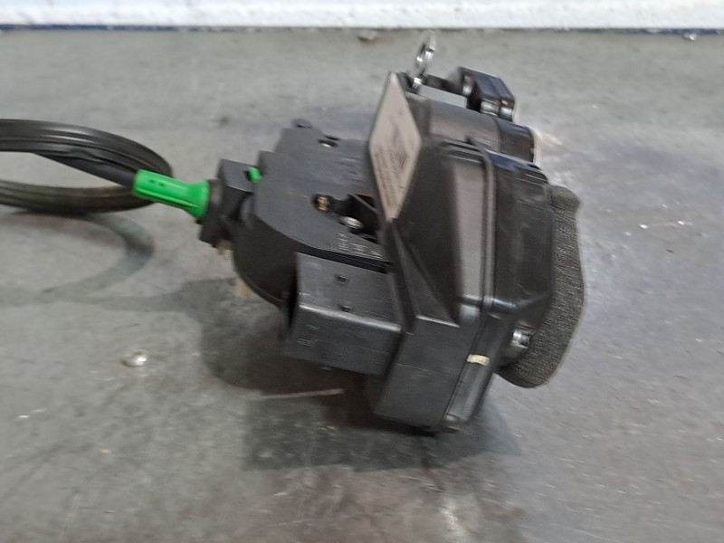 Recambio de cerradura puerta trasera derecha para opel insignia berlina expression referencia OEM IAM   