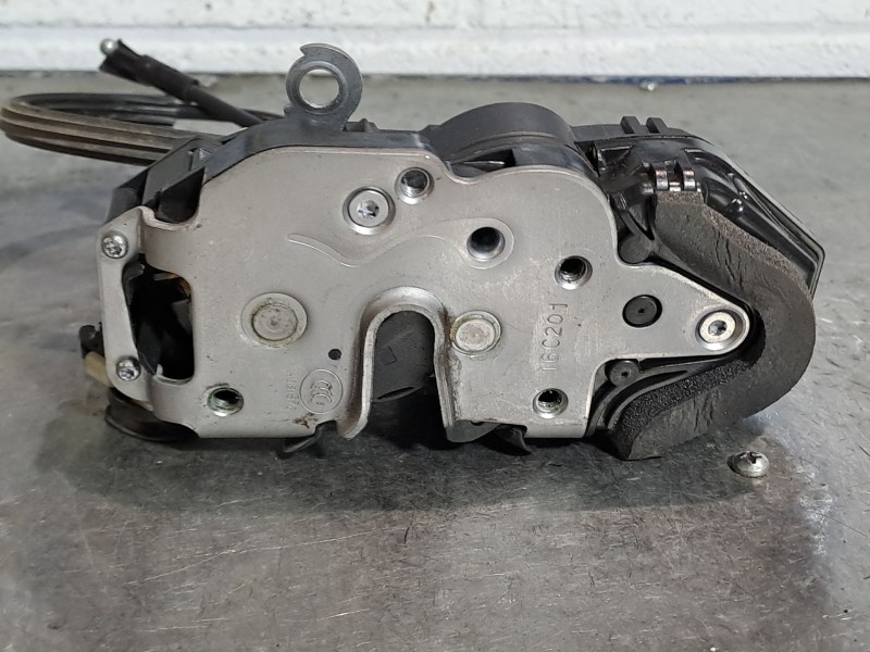 Recambio de cerradura puerta trasera izquierda para opel insignia berlina expression referencia OEM IAM   