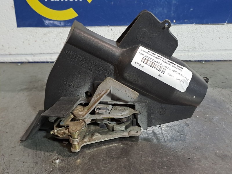 Recambio de cerradura puerta trasera derecha para mercedes clase e (w210) berlina referencia OEM IAM   