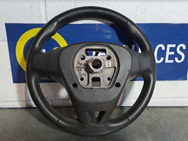 Recambio de volante para opel insignia berlina expression referencia OEM IAM   