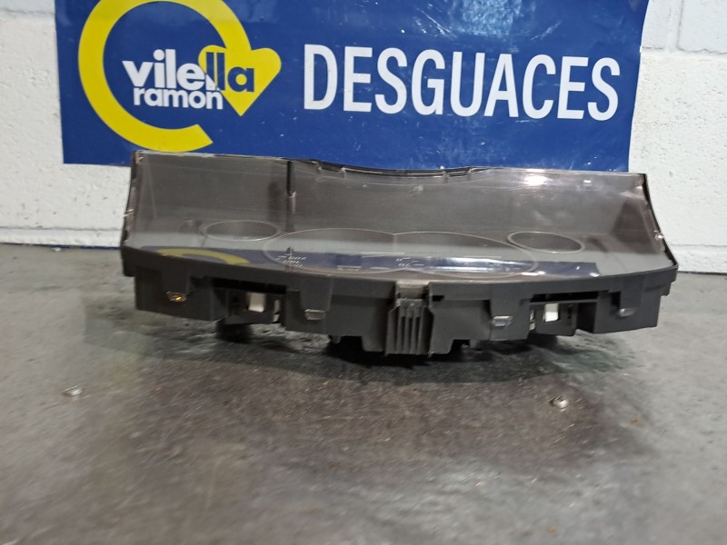 Recambio de cuadro instrumentos para opel meriva referencia OEM IAM 13173381XT  