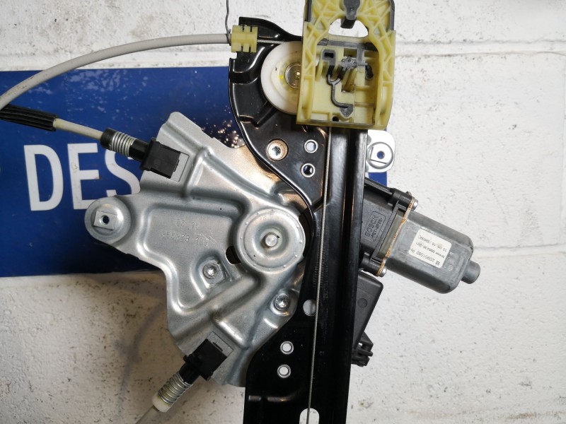 Recambio de elevalunas delantero derecho para opel insignia berlina expression referencia OEM IAM   