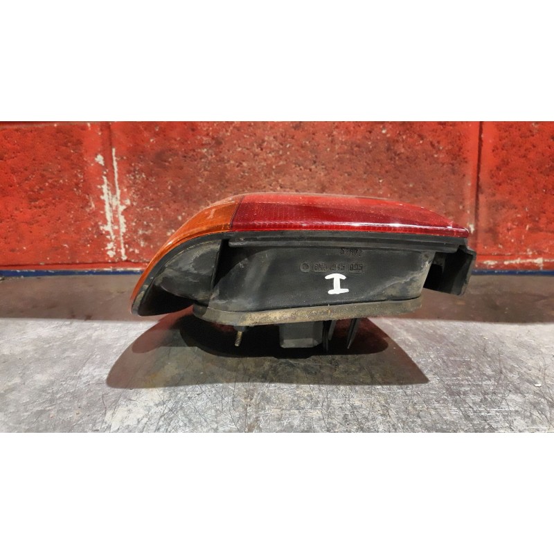 Recambio de piloto trasero izquierdo para volkswagen polo berlina (6n1) básico | 09.94 - ... básico | 09.94 - ... referencia OEM