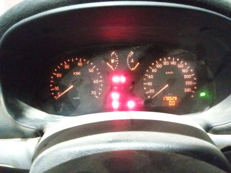 renault clio ii fase i (b/cbo) del año 2001