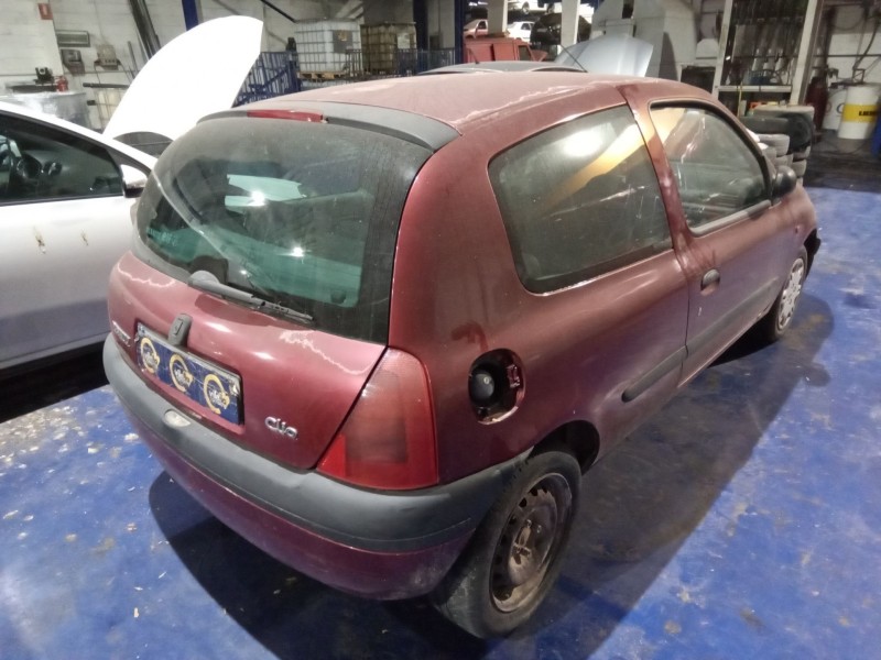 renault clio ii fase i (b/cbo) del año 2001