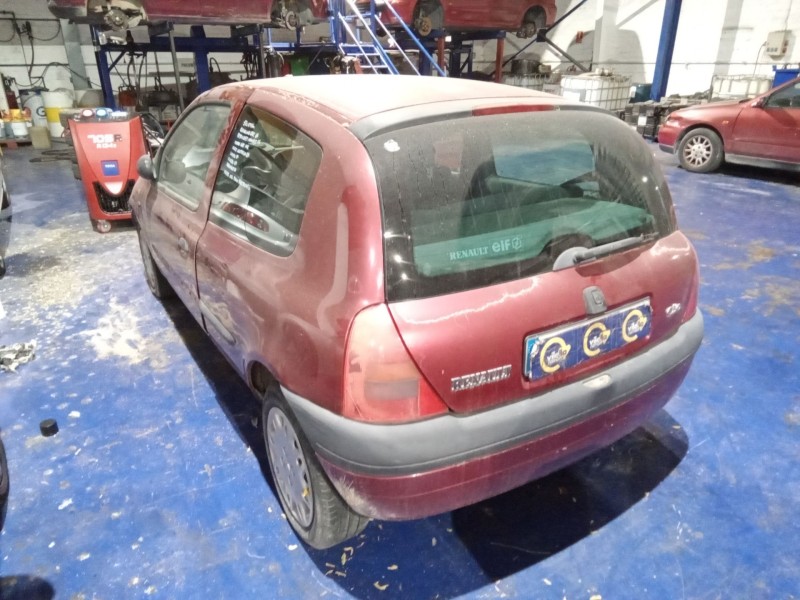 renault clio ii fase i (b/cbo) del año 2001