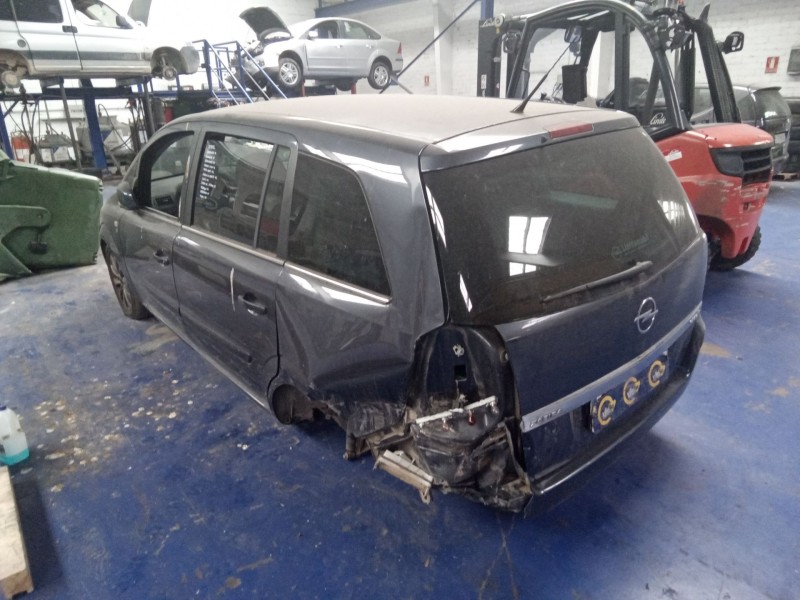 opel zafira b  | 0.05 - ... del año 2010