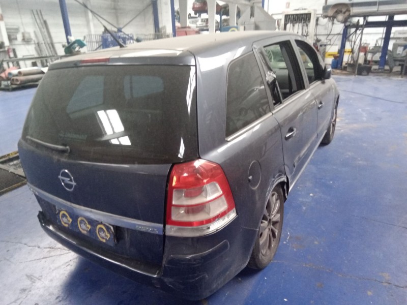 opel zafira b  | 0.05 - ... del año 2010