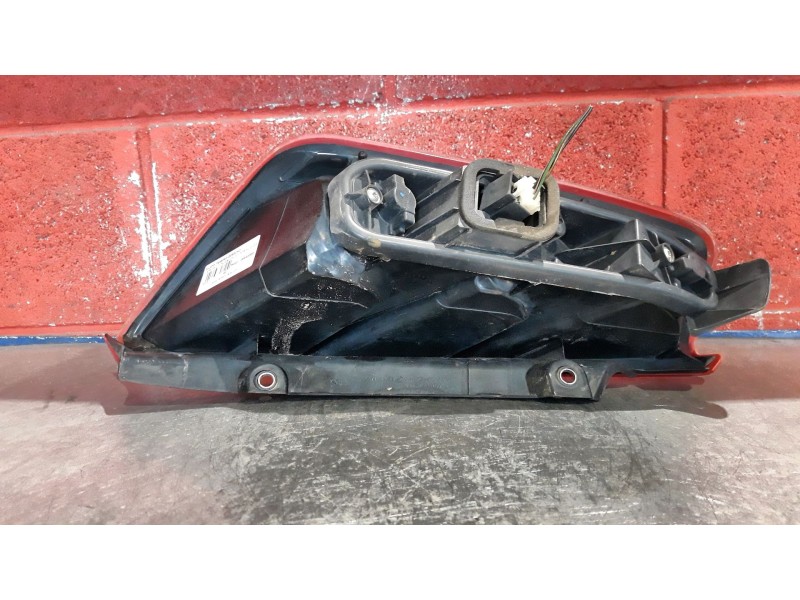 Recambio de piloto trasero derecho para fiat punto 1.3 multijet 16v 90 dynamic referencia OEM IAM   