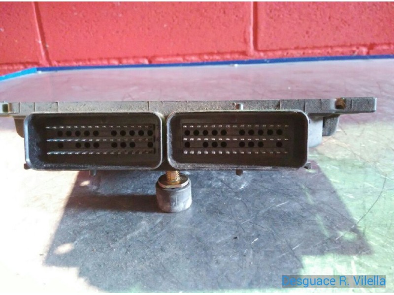Recambio de centralita motor uce para fiat punto berlina (188) 1.9 d (i) | 08.99 - 12.02 1.9 d (i) | 08.99 - 12.02 referencia OE