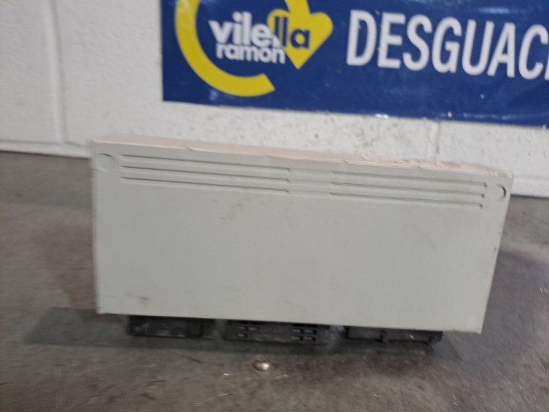 Recambio de centralita confort para bmw serie 3 berlina (e46) referencia OEM IAM 61358385538  