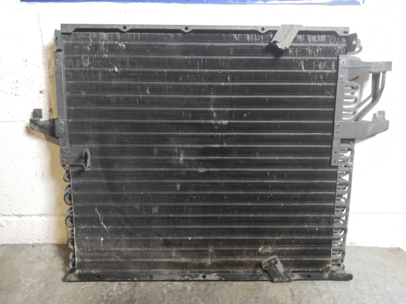 Recambio de condensador radiador aire acondicionado para bmw serie 3 325i referencia OEM IAM   