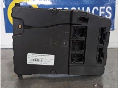 Recambio de centralita uch para renault scenic ii 1.9 dci diesel | 0.03 - 0.09 1.9 dci diesel | 0.03 - 0.09 referencia OEM IAM U