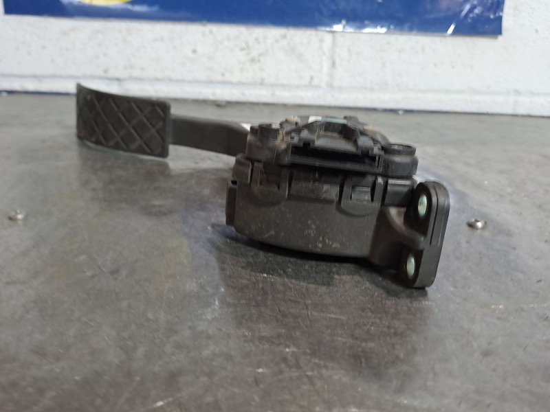 Recambio de potenciometro pedal para seat ibiza (6l1) 1.4 16v referencia OEM IAM 6Q1721503C  