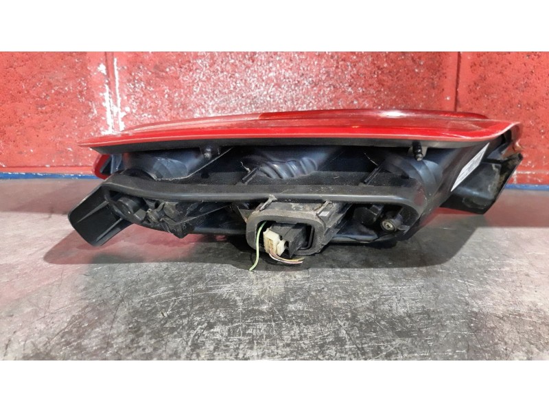 Recambio de piloto trasero izquierdo para fiat punto 1.3 multijet 16v 90 dynamic referencia OEM IAM   