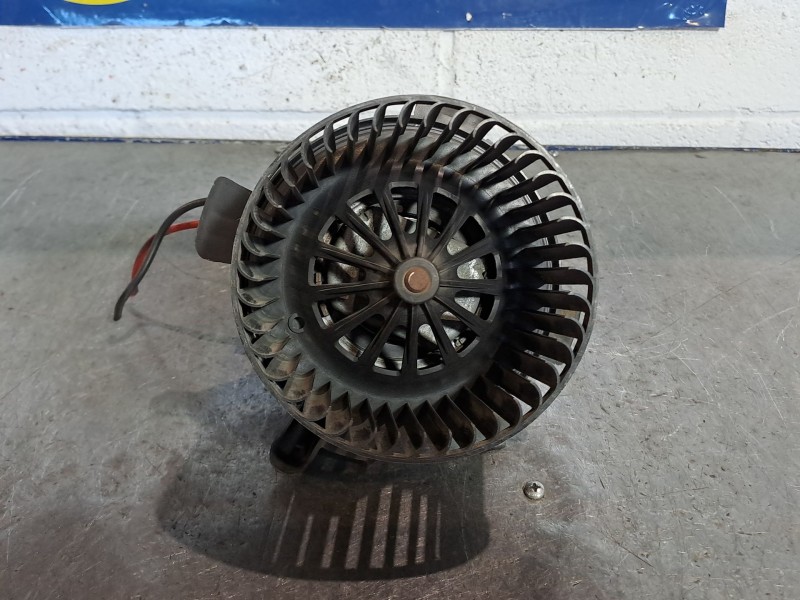 Recambio de motor calefaccion para citroen c4 coupe 1.4 16v referencia OEM IAM B9506  