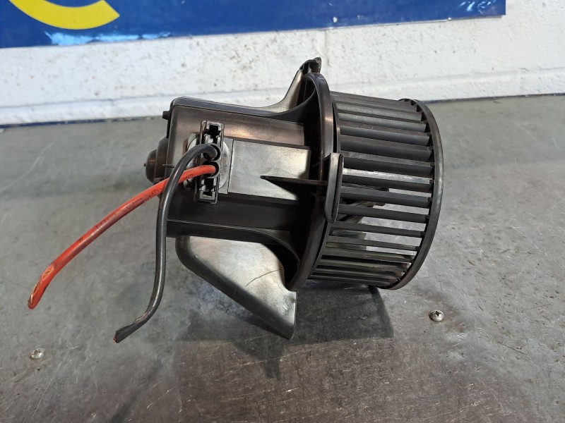 Recambio de motor calefaccion para citroen c4 coupe 1.4 16v referencia OEM IAM B9506  