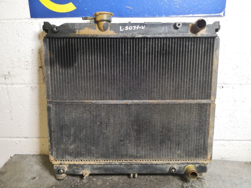 Recambio de radiador agua para suzuki vitara se/sv (et) 1.6 cat referencia OEM IAM 17700A60A00   Recambio de radiador agua para suzuki vitara se/sv (et) 1.6 cat referencia OEM IAM 17700A60A00