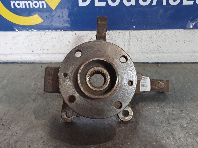 Recambio de mangueta delantera derecha para nissan micra (k12e)  | 0.02 - ...  | 0.02 - ... referencia OEM IAM   