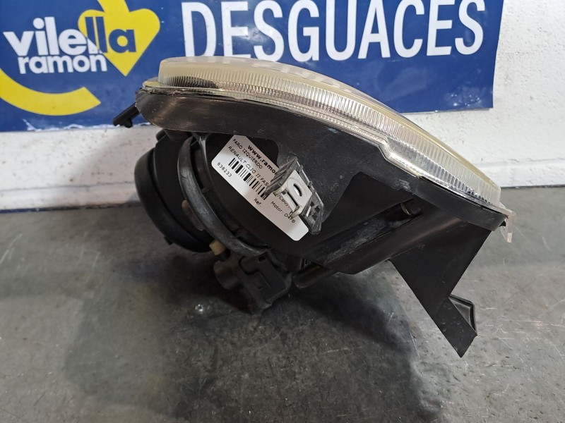 Recambio de faro izquierdo para renault clio ii fase i (b/cbo) 1.2 referencia OEM IAM   