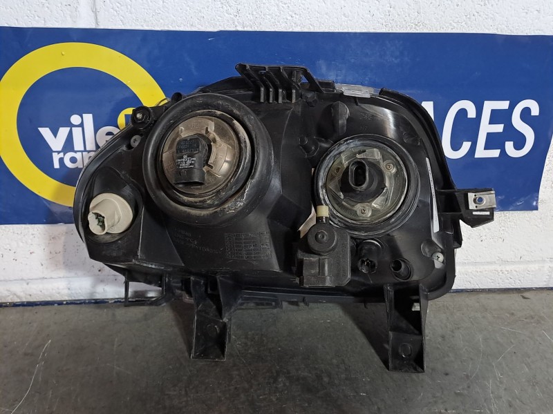 Recambio de faro izquierdo para renault clio ii fase i (b/cbo) 1.2 referencia OEM IAM   