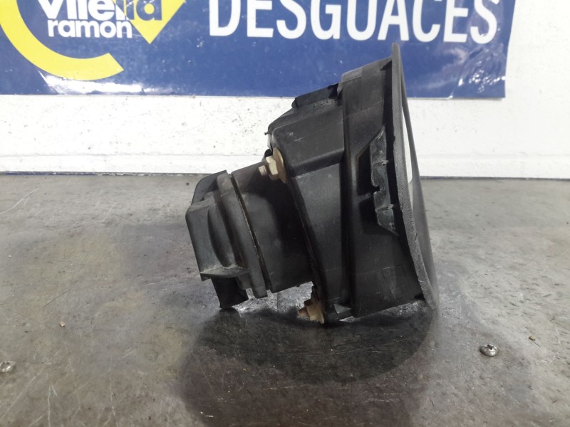 Recambio de faro antiniebla derecho para renault clio ii fase i (b/cbo) 1.2 referencia OEM IAM   
