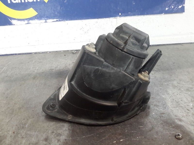 Recambio de faro antiniebla izquierdo para renault clio ii fase i (b/cbo) 1.2 referencia OEM IAM   