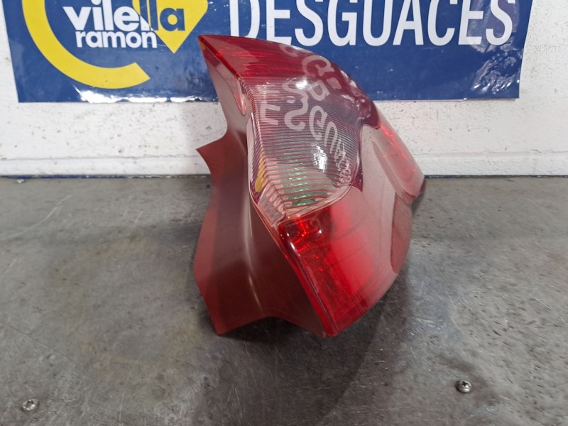 Recambio de piloto trasero izquierdo para citroen c4 coupe 1.4 16v referencia OEM IAM   