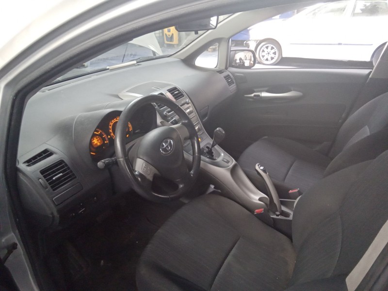 toyota auris 1.6 16v cat | 0.06 - ... del año 2007