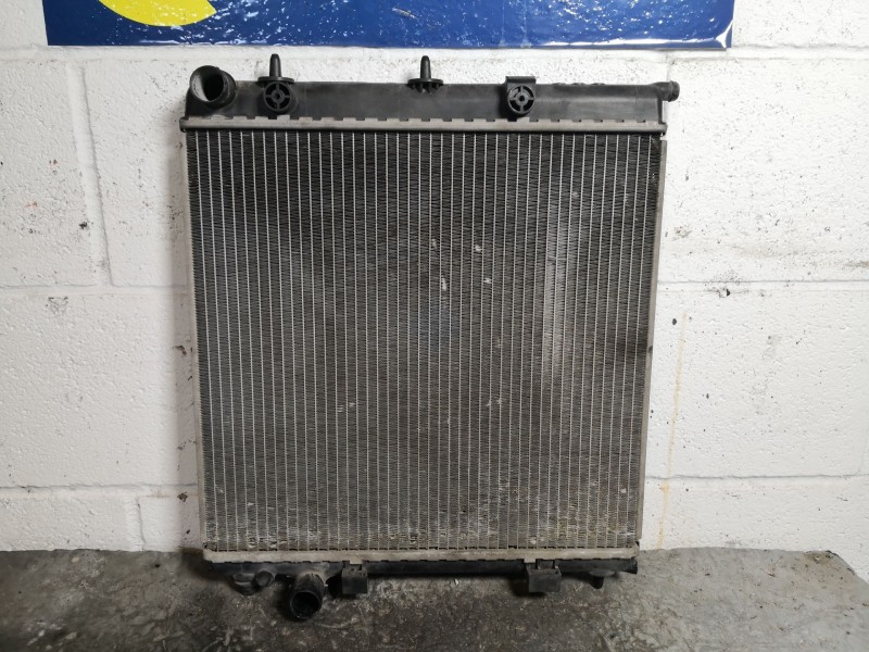 Recambio de radiador agua para citroen c3 1.4 hdi exclusive referencia OEM IAM 9638520580  