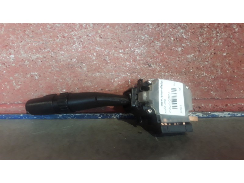 Recambio de mando limpia para hyundai accent referencia OEM IAM   