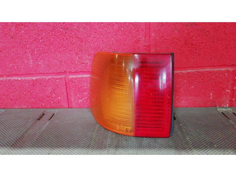 Recambio de piloto trasero izquierdo para audi 100 100 2.3 referencia OEM IAM    Recambio de piloto trasero izquierdo para audi 100 100 2.3 referencia OEM IAM