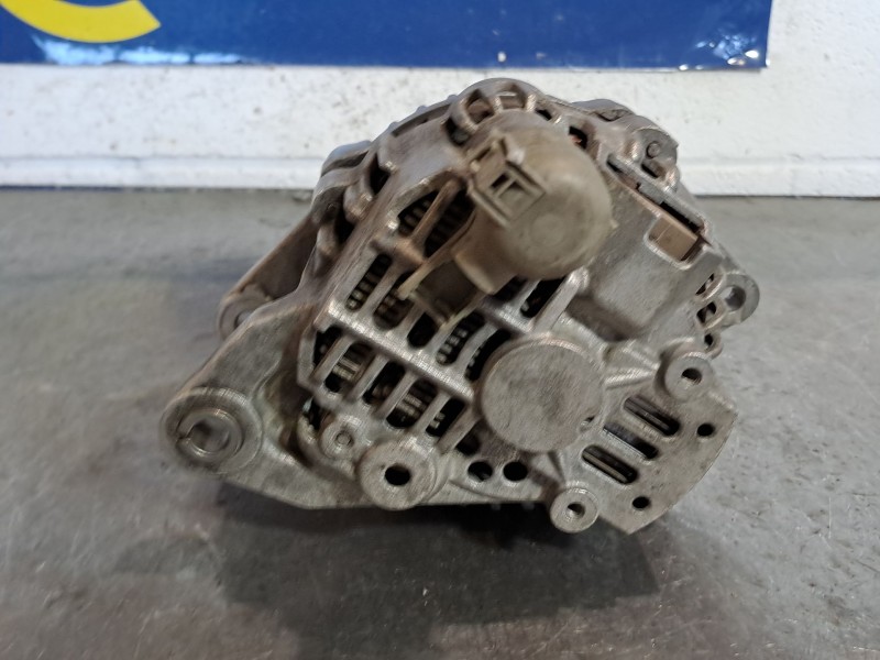 Recambio de alternador para mazda premacy (cp) referencia OEM IAM A2TB1298  