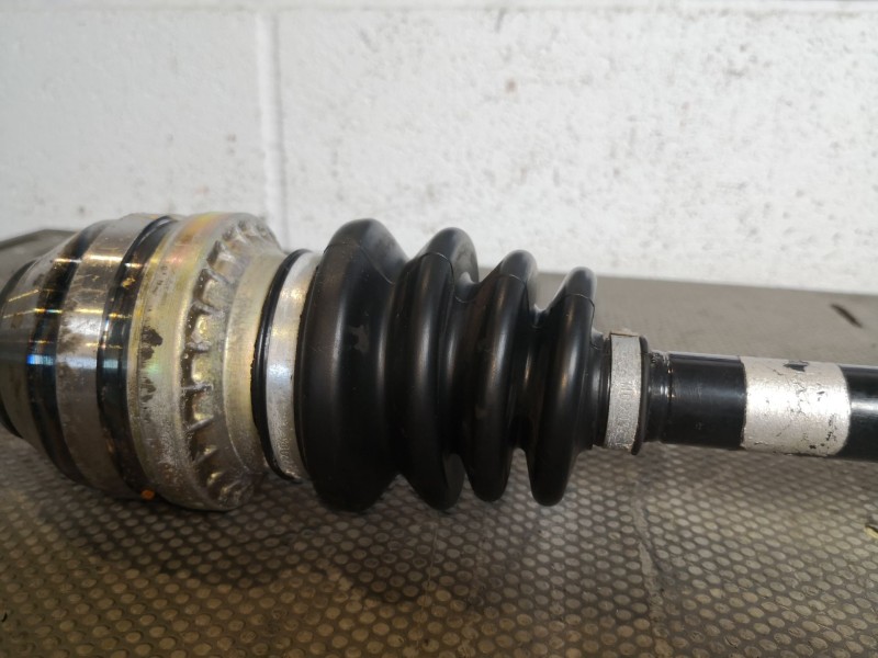 Recambio de transmision delantera izquierda para opel astra g berlina referencia OEM IAM   