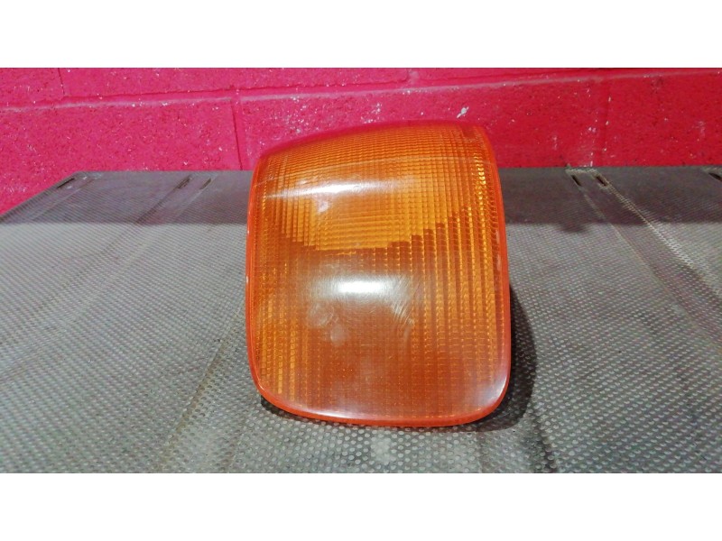 Recambio de piloto trasero izquierdo para audi 100 100 2.3 referencia OEM IAM    Recambio de piloto trasero izquierdo para audi 100 100 2.3 referencia OEM IAM