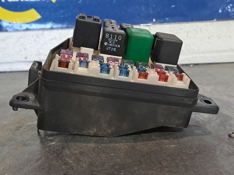 Recambio de caja reles fusibles para mazda premacy (cp) referencia OEM IAM   