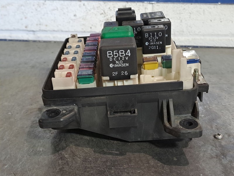 Recambio de caja reles fusibles para mazda premacy (cp) referencia OEM IAM   