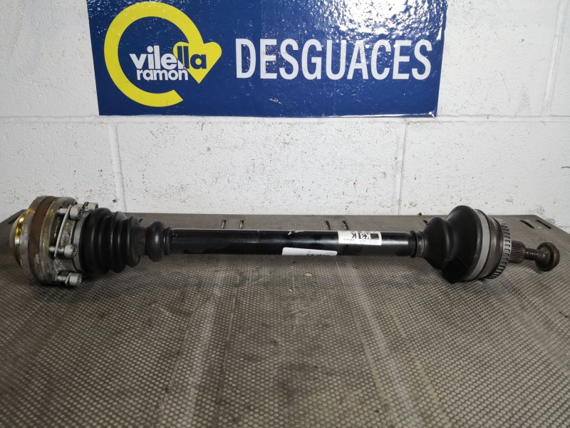 Recambio de transmision trasera izquierda para audi a4 berlina (8e) 1.9 tdi referencia OEM IAM 8E0501203K  