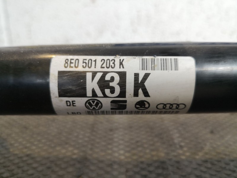 Recambio de transmision trasera izquierda para audi a4 berlina (8e) 1.9 tdi referencia OEM IAM 8E0501203K  