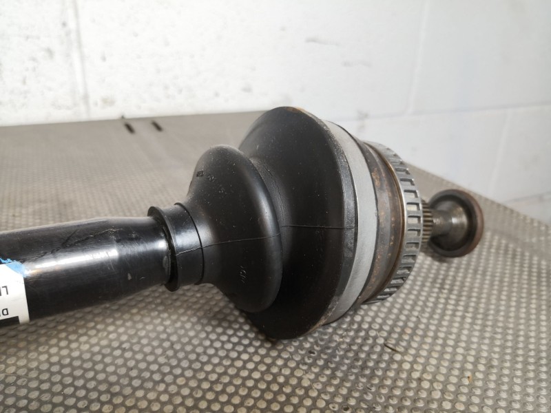 Recambio de transmision trasera derecha para audi a4 berlina (8e) 1.9 tdi referencia OEM IAM 8E0501203K  